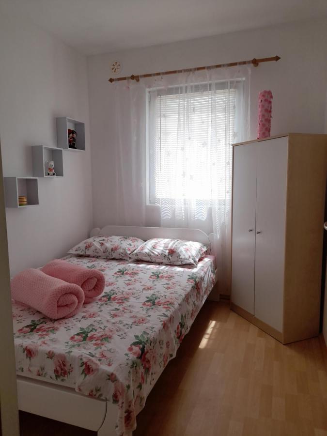 Apartmani Plesa Vir Esterno foto